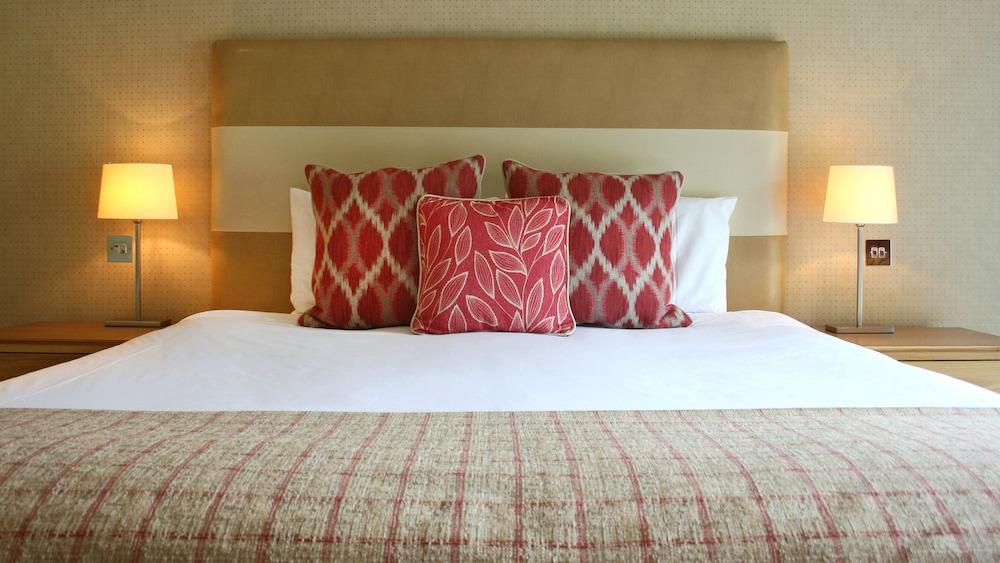 Donnington Valley Hotel, Golf & Spa Newbury  Dış mekan fotoğraf