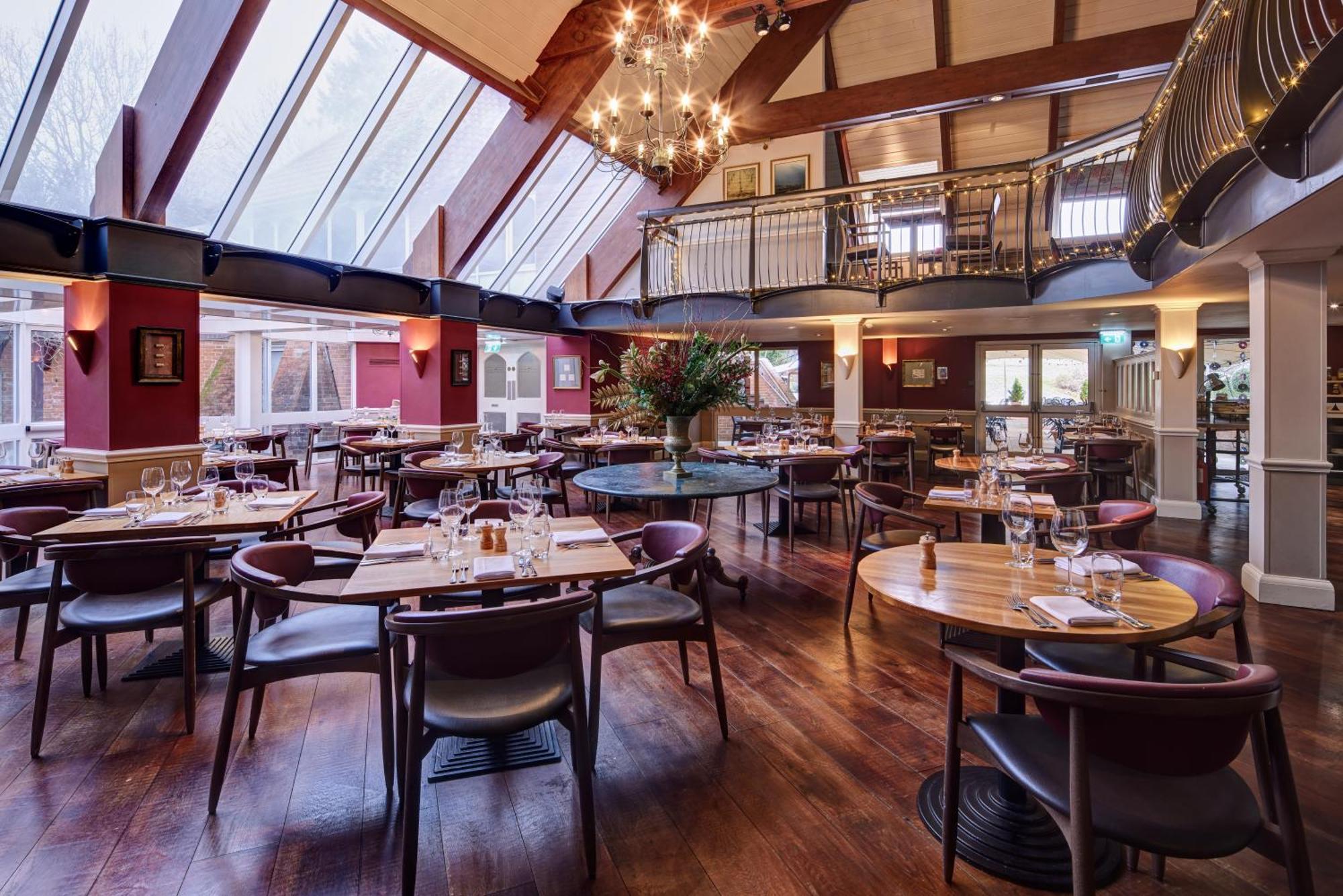 Donnington Valley Hotel, Golf & Spa Newbury  Dış mekan fotoğraf