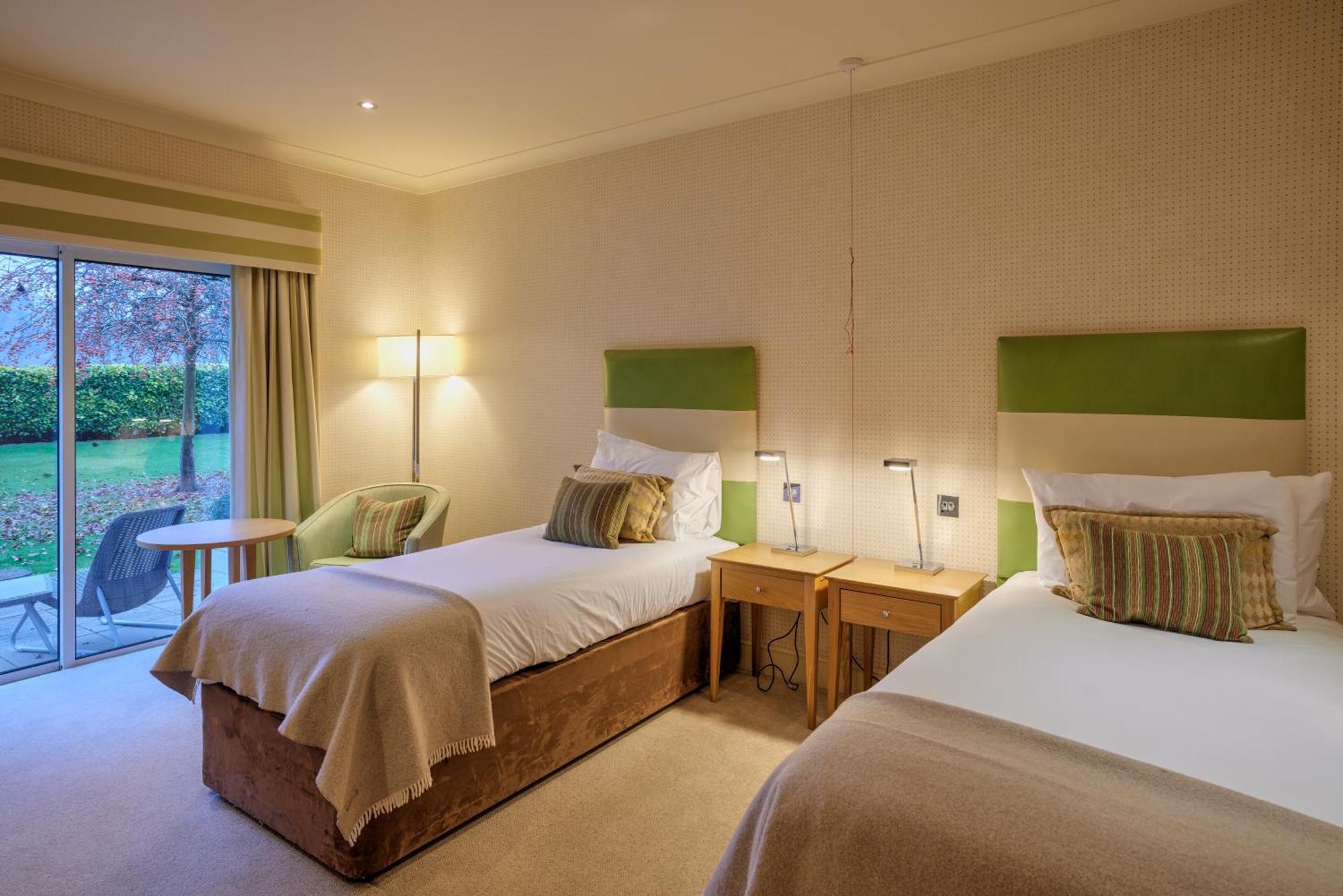 Donnington Valley Hotel, Golf & Spa Newbury  Dış mekan fotoğraf