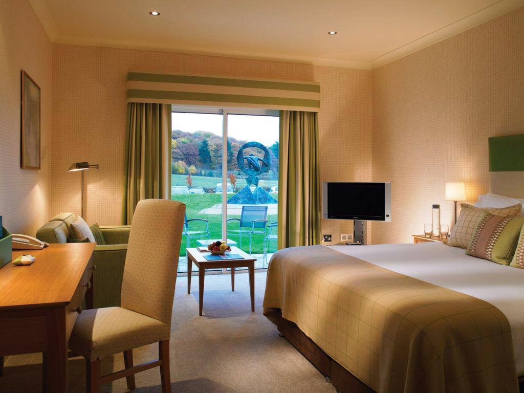 Donnington Valley Hotel, Golf & Spa Newbury  Oda fotoğraf